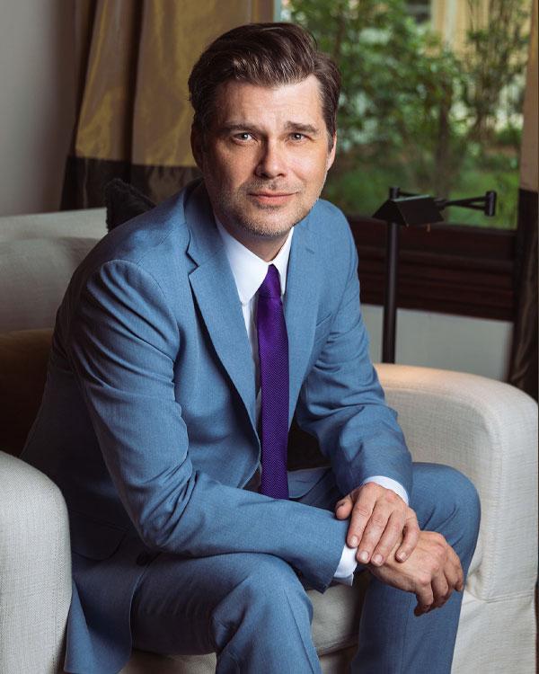  Benjamin Newbern